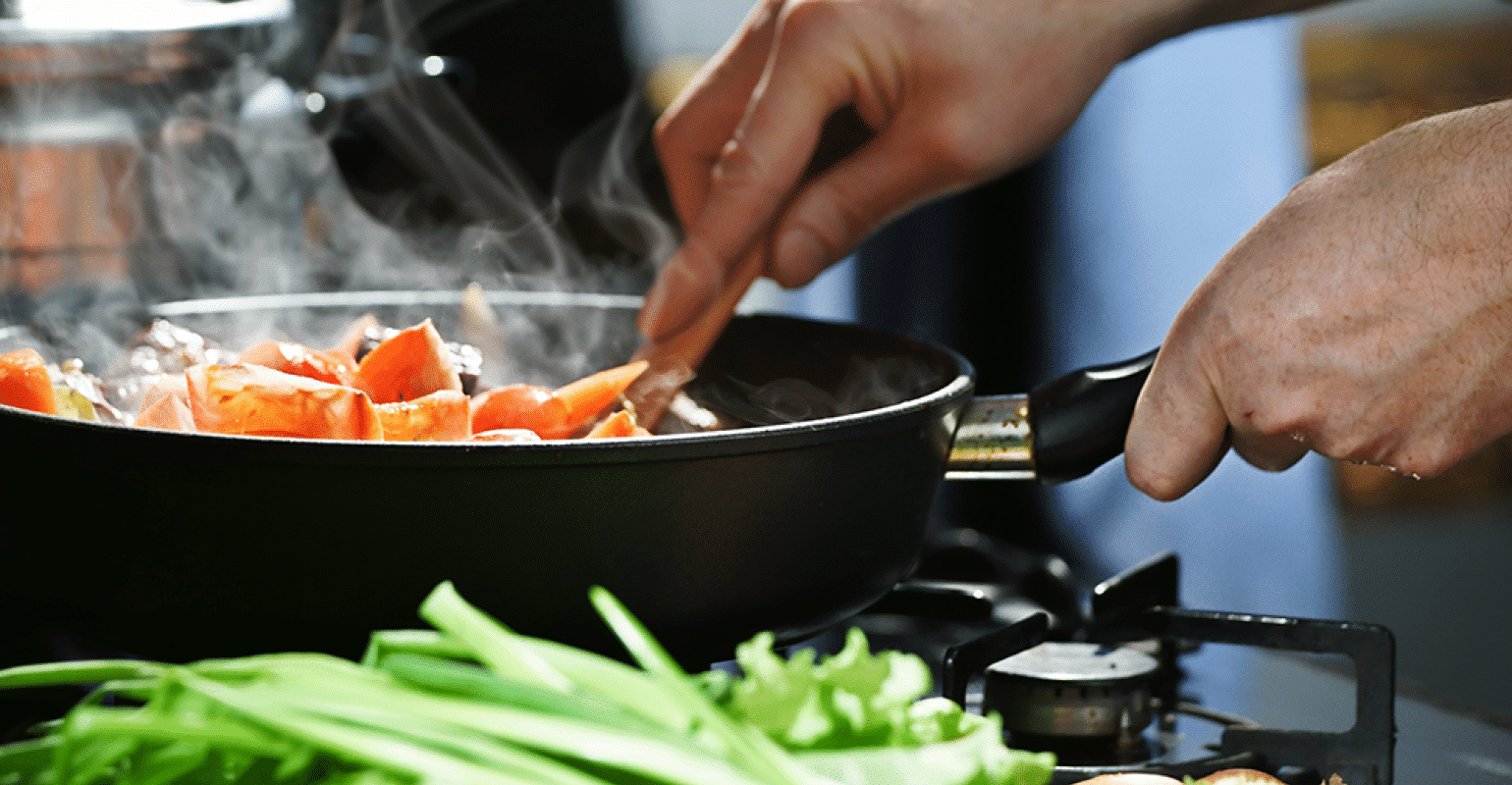 7 ایده شغل خانگی برای علاقمندان به غذا و آشپزی